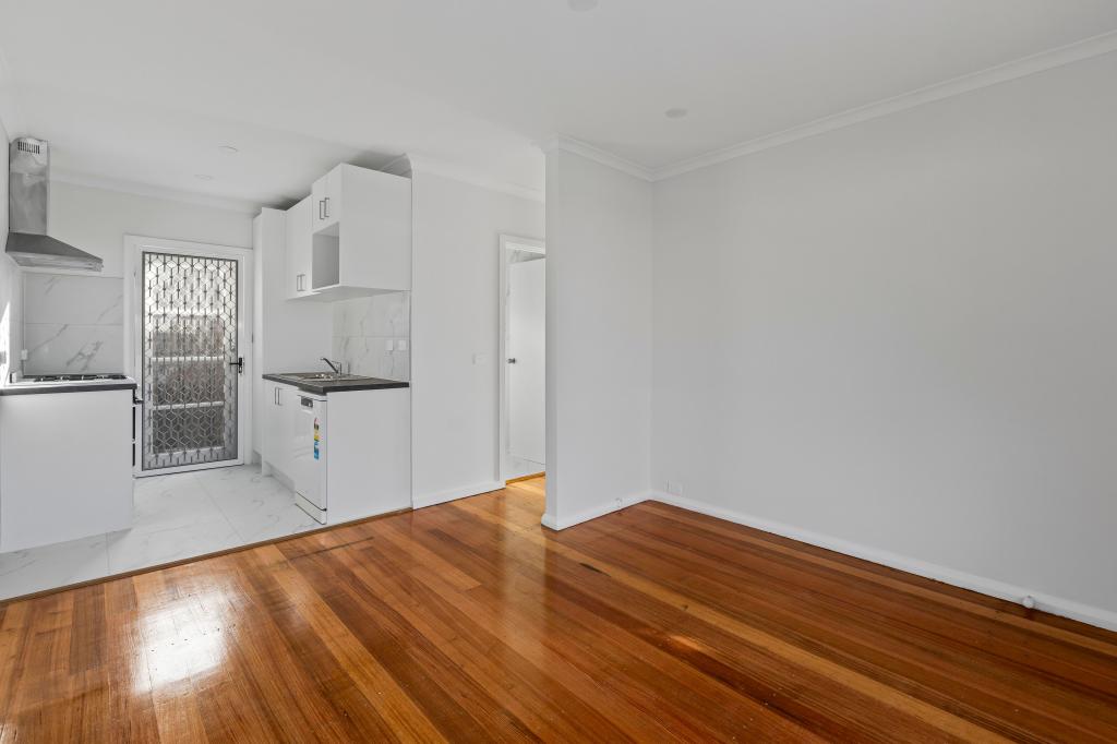 3/10 SYLVAN GR, PASCOE VALE, VIC 3044