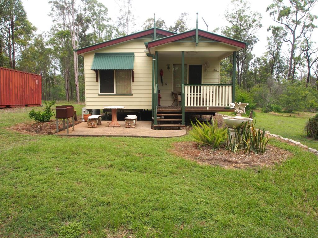 110 Gregory Dr, Redridge, QLD 4660