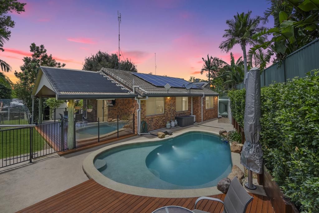 15 Castle Green Ct, Bli Bli, QLD 4560