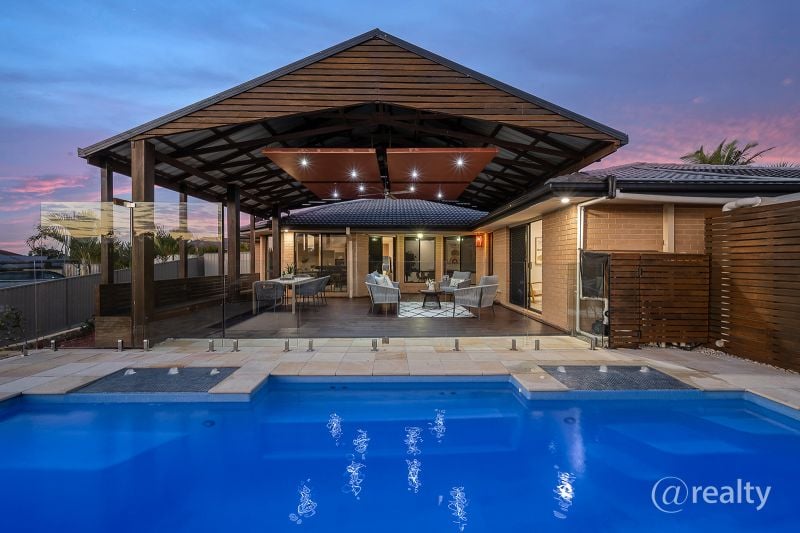11 Hemlock St, Warner, QLD 4500
