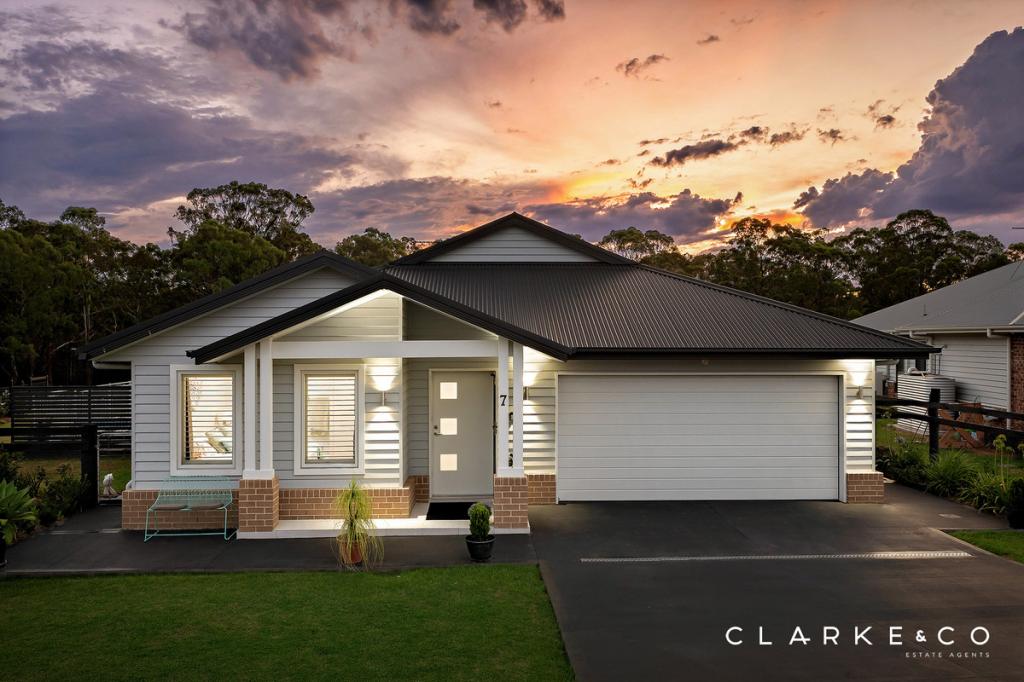 7 FREYA CL, ABERMAIN, NSW 2326