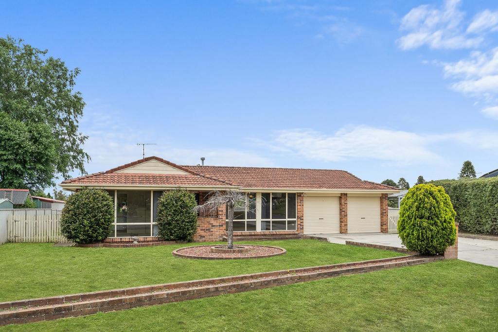 4 Vanessa Pl, Moss Vale, NSW 2577