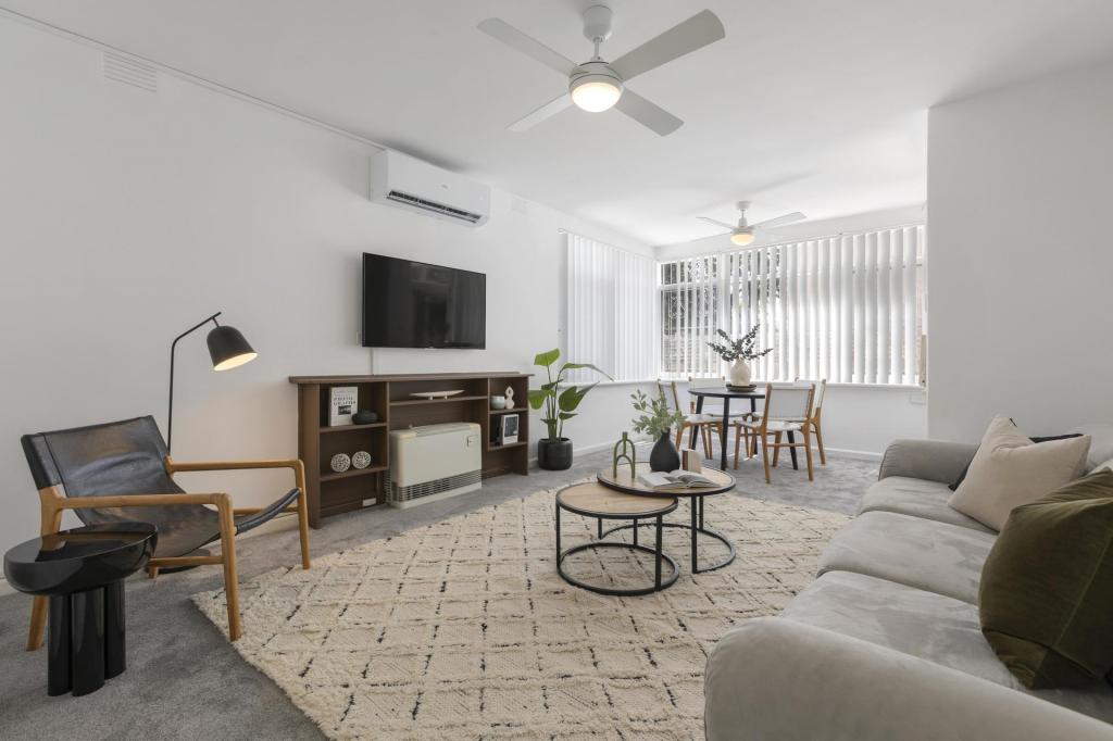 8/57 Mitford St, Elwood, VIC 3184