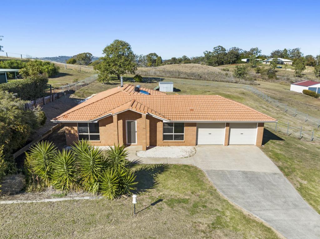24 Junction Dr, Gowrie Junction, QLD 4352