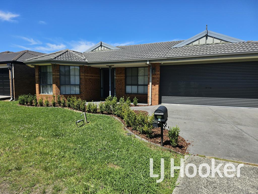 6 Mikasa Pl, Pakenham, VIC 3810