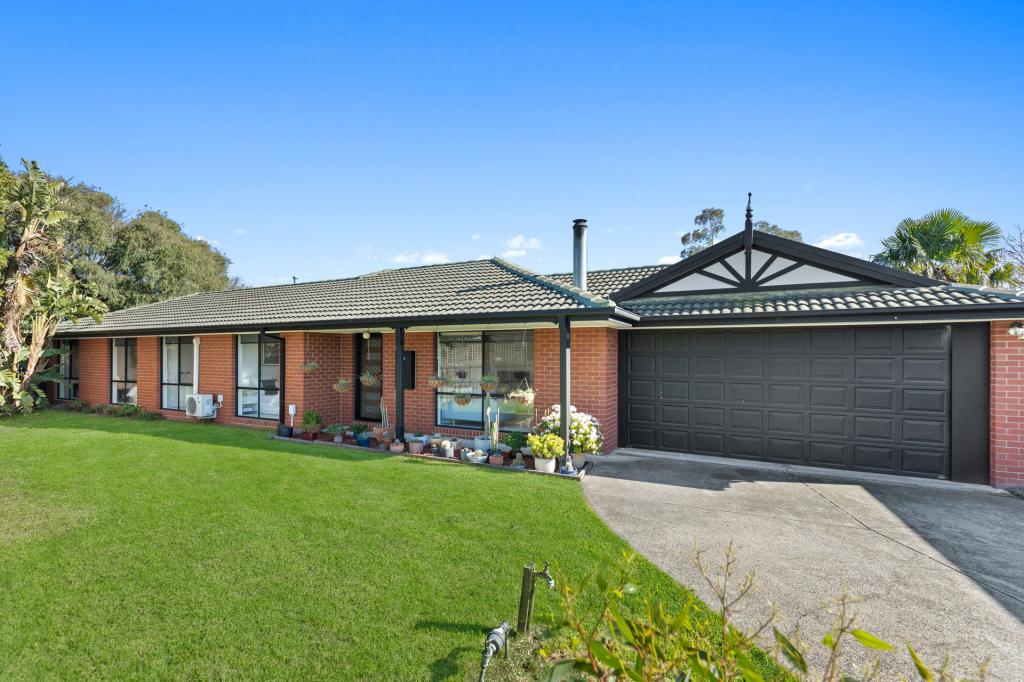10 BLUEGRASS WALK, FRANKSTON, VIC 3199