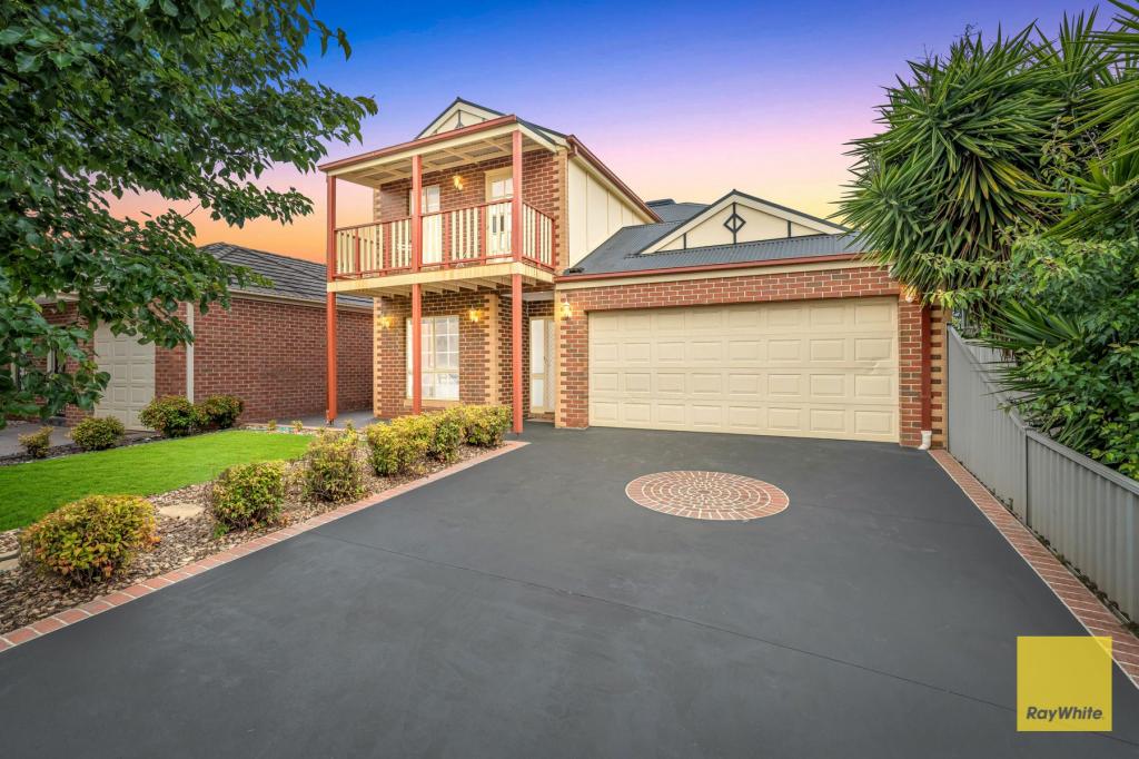 10 COTTERIDGE PL, CAROLINE SPRINGS, VIC 3023