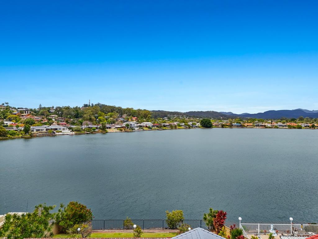 19 Angelica St, Elanora, QLD 4221