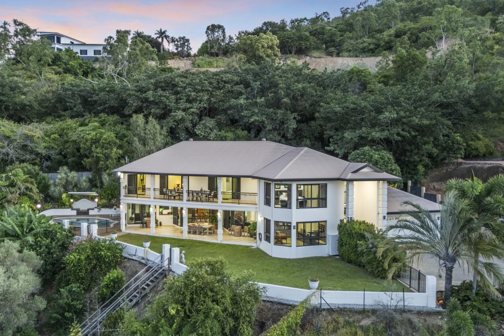 21 Tableland Tce, Mount Louisa, QLD 4814