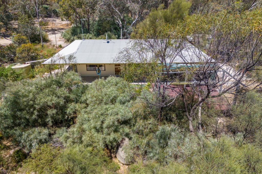 68 Benrua Rd, Clackline, WA 6564