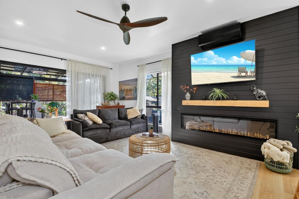 51 Villa Wood Rd, Russell Island, QLD 4184