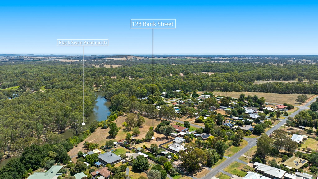 128 Bank St, Howlong, NSW 2643