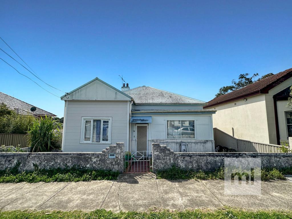 74 Lily St, Hurstville, NSW 2220