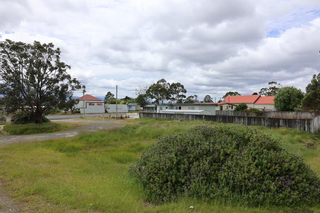 236645/7 Main St, Zeehan, TAS 7469