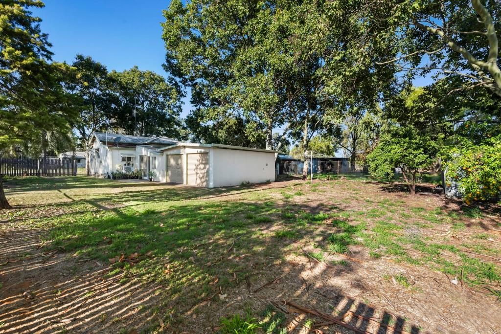 9 Edward St, Chinchilla, QLD 4413
