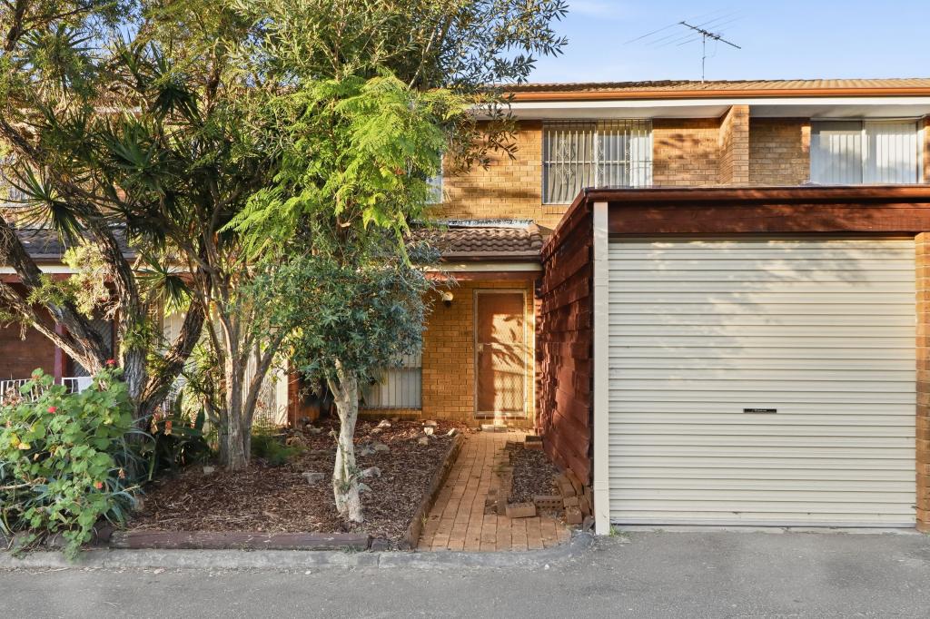 16/1 Schiller Pl, Emerton, NSW 2770