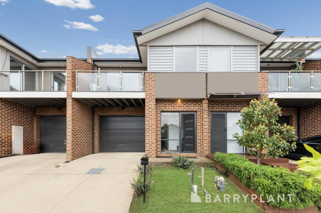 2/14 Marble Dr, Cobblebank, VIC 3338