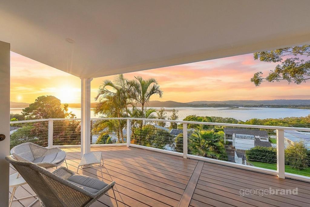 69 Broadwater Dr, Saratoga, NSW 2251