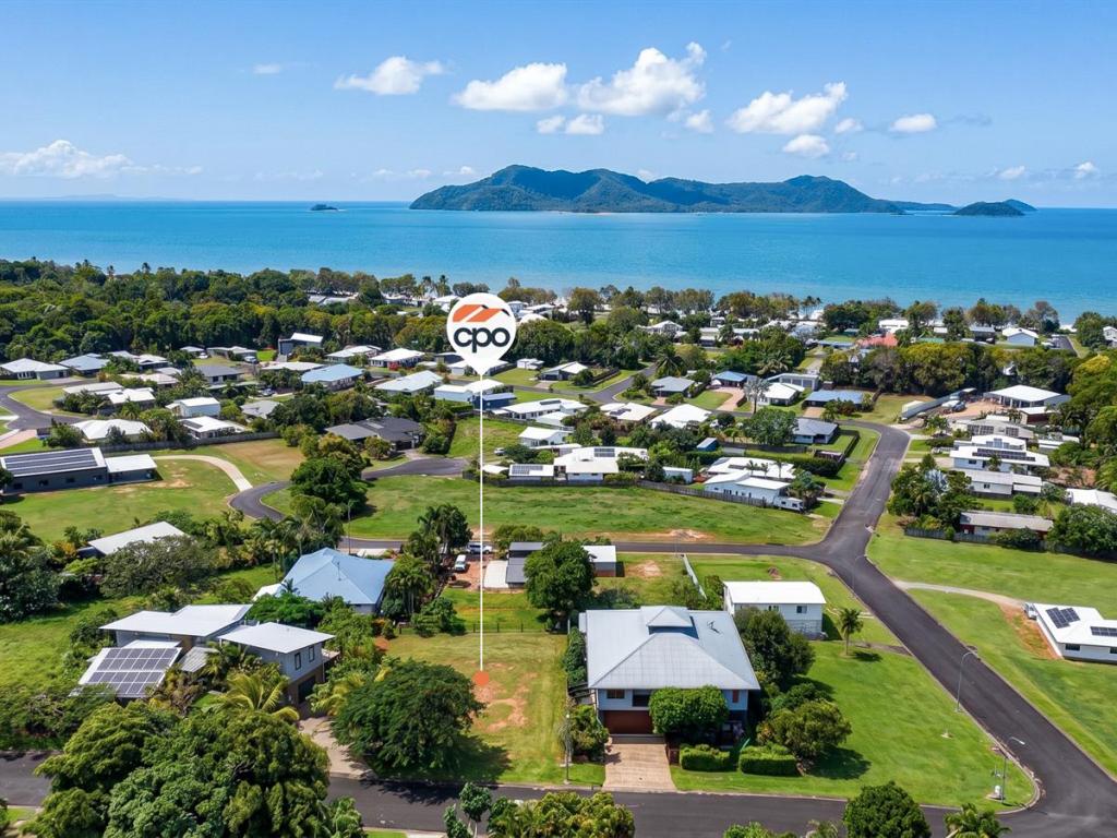 40 The Bvd, South Mission Beach, QLD 4852