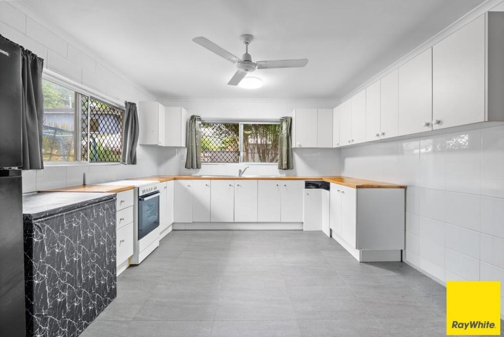 2/26 LAKE PLACID RD, CARAVONICA, QLD 4878