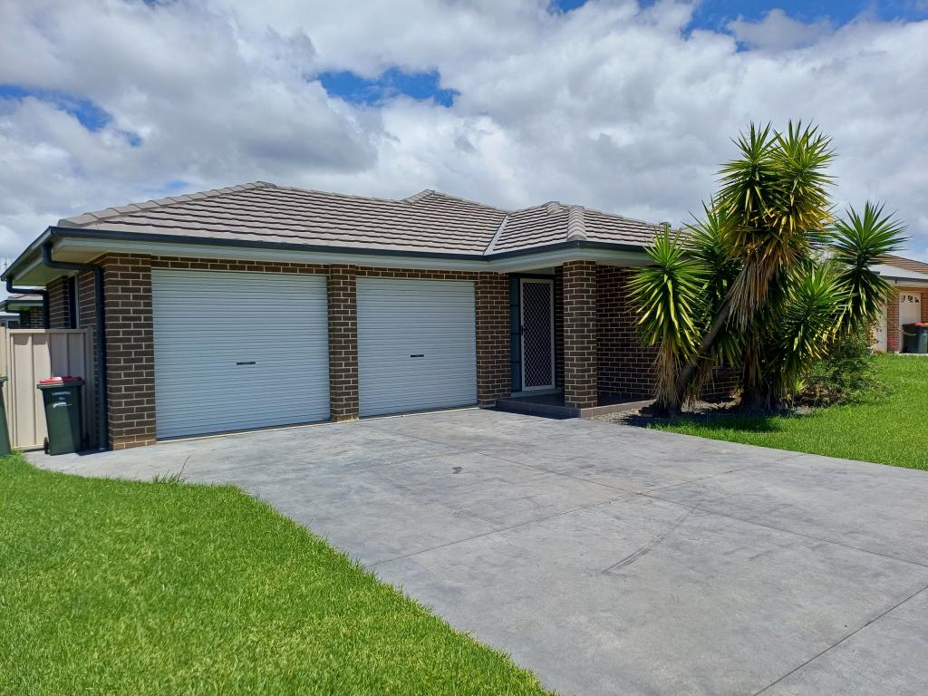 14 Coral Gum Ct, Worrigee, NSW 2540