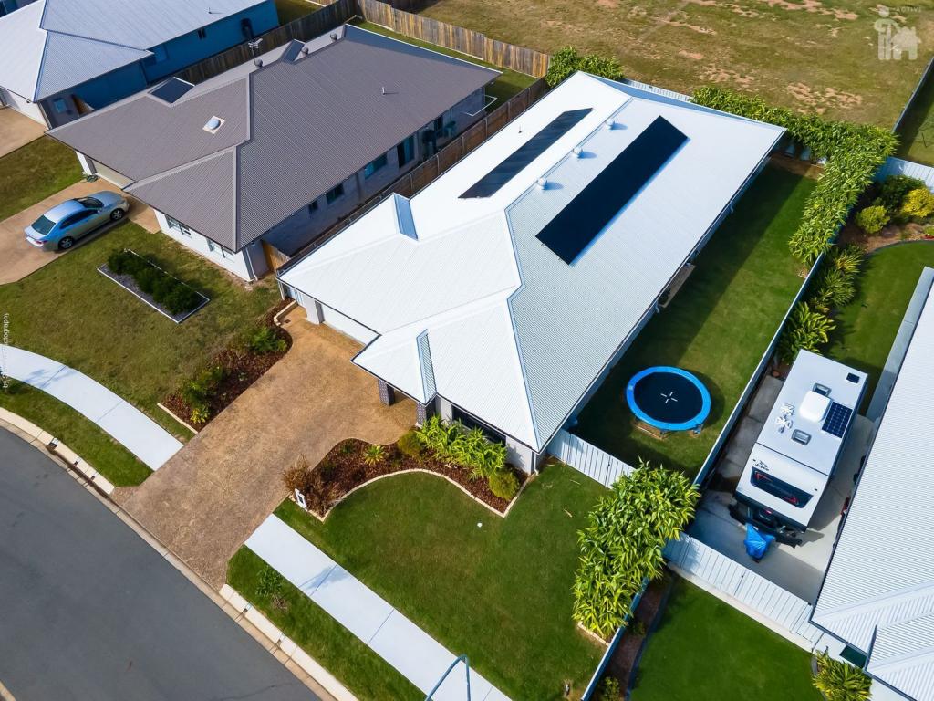 26 Leaward Bvd, Pialba, QLD 4655