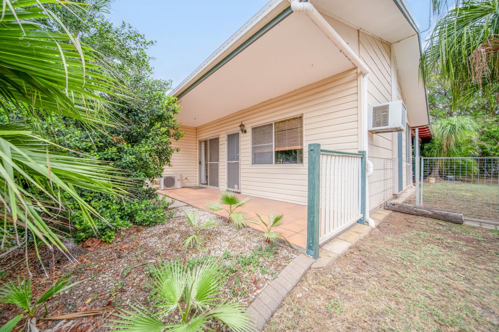 26 Dawn Cres, Emerald, QLD 4720