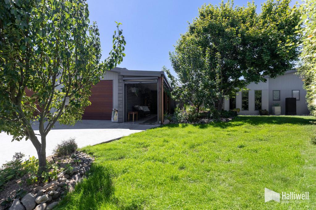 22 Spring Gr, Latrobe, TAS 7307
