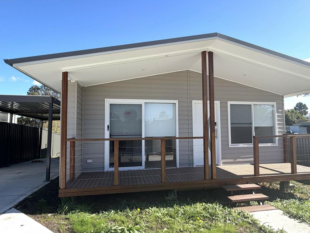 2/9b High St, Greta, NSW 2334