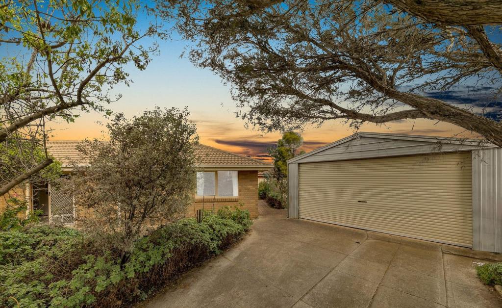 50 Hilton Way, Melton West, VIC 3337