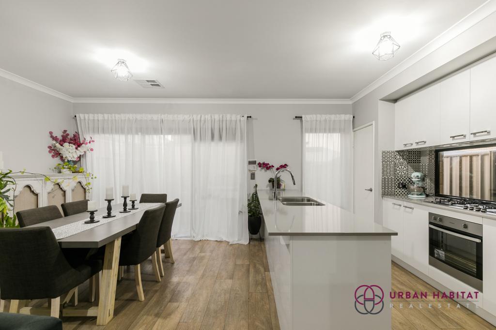 4 Selsey Lane, Wellard, WA 6170