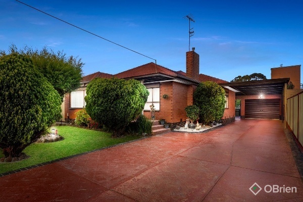 4 Lloyd St, Deer Park, VIC 3023