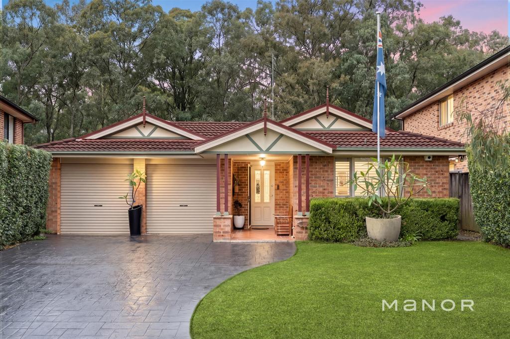 10 Lochton Pl, Beaumont Hills, NSW 2155