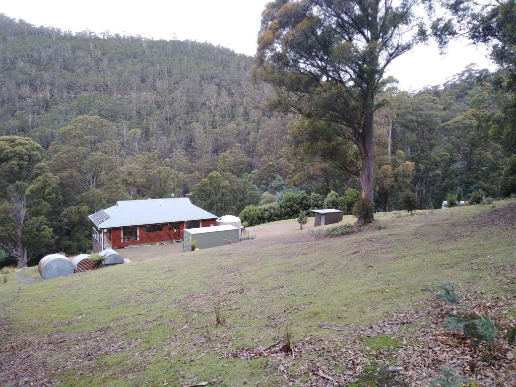 32 Turnip Fields Rd, South Hobart, TAS 7004
