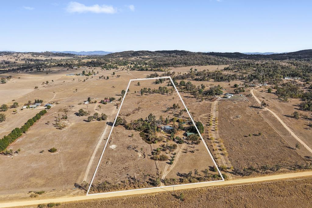71 Winchester Cres, Cooks Gap, NSW 2850