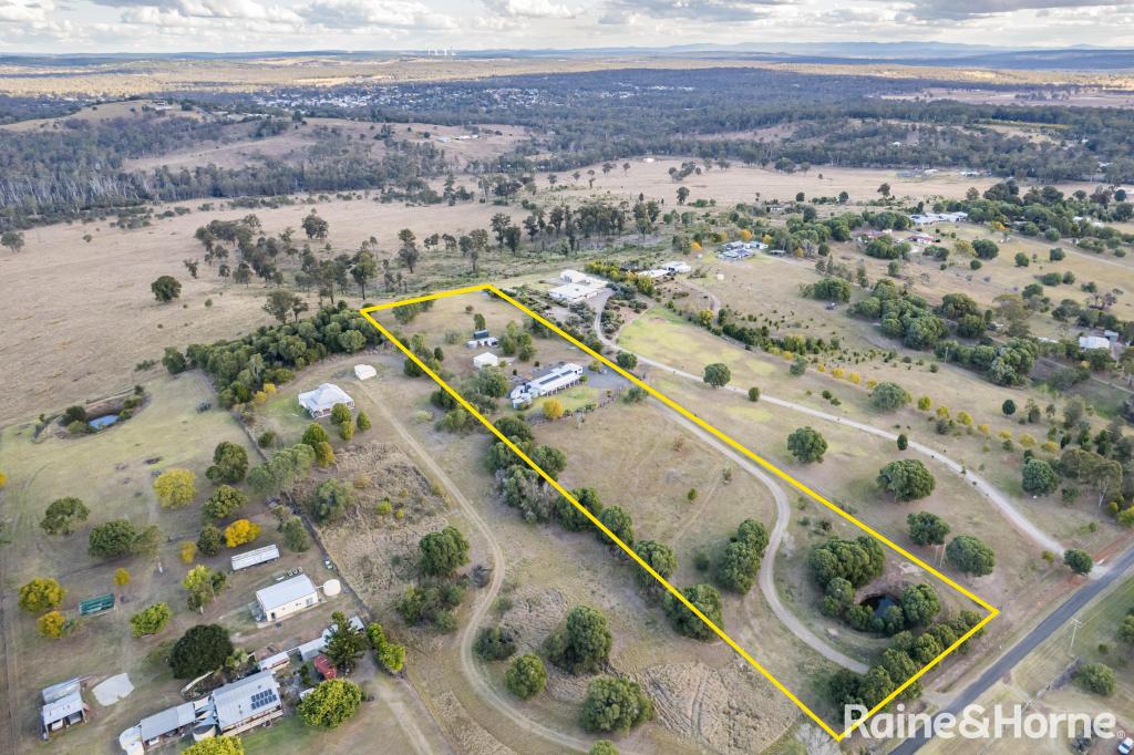 106 Cobby Rd, Glan Devon, QLD 4615
