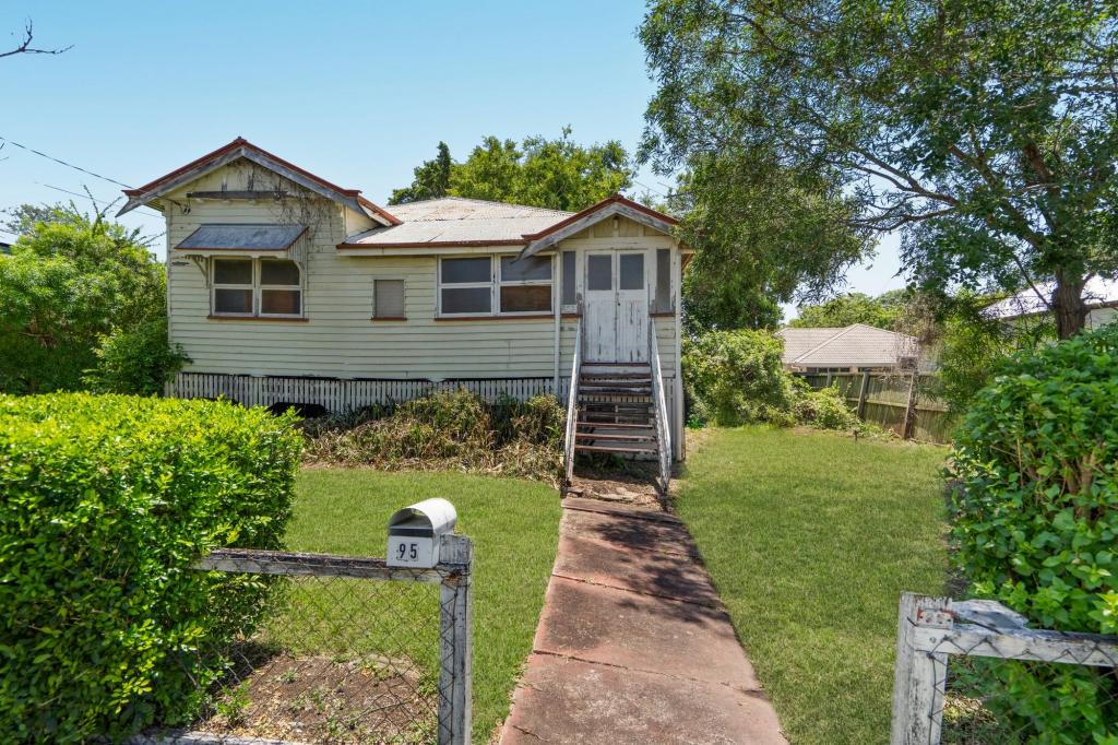 95 South Station Rd, Silkstone, QLD 4304