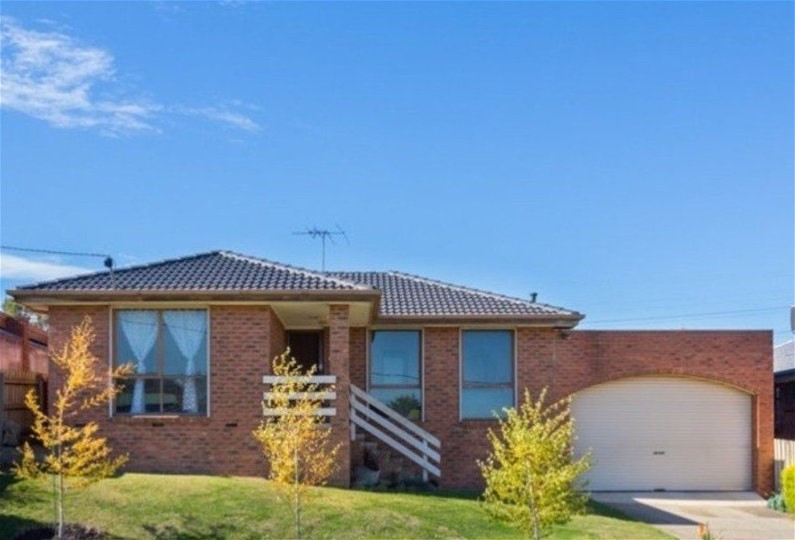 6 Briarley Ct, Hampton Park, VIC 3976