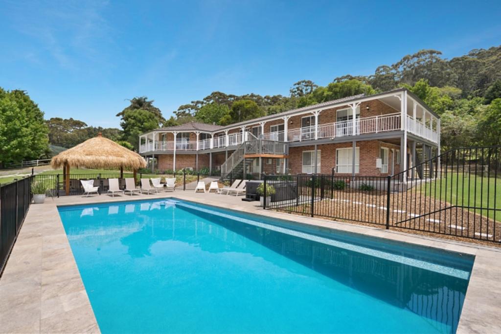 14 Birrerik Rd, Wamberal, NSW 2260