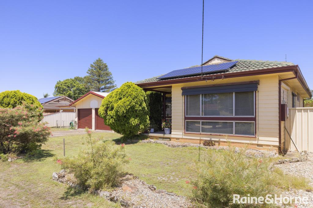 28 Rigney Rd, Tanilba Bay, NSW 2319