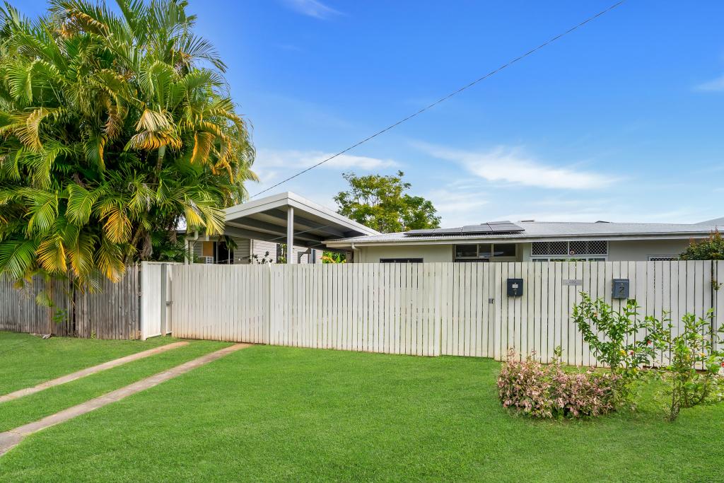1/233 Buchan St, Westcourt, QLD 4870