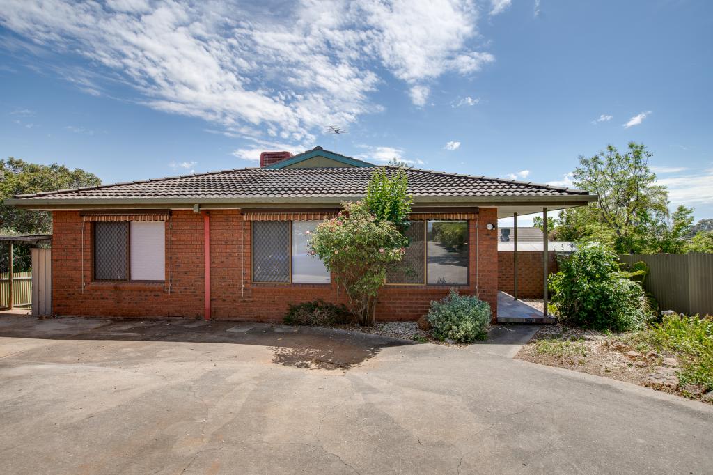 2/300 Highview Cres, Lavington, NSW 2641