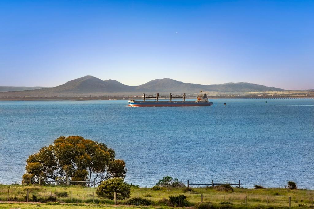 17 Shoreline Dr, Curlewis, VIC 3222