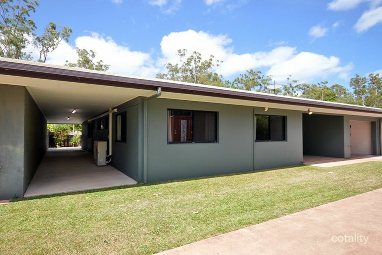 2/17 Ina Ct, Rocky Point, QLD 4874