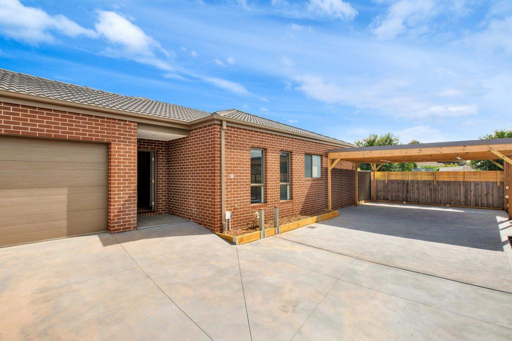 2/4 Leilani Ct, Keilor Downs, VIC 3038