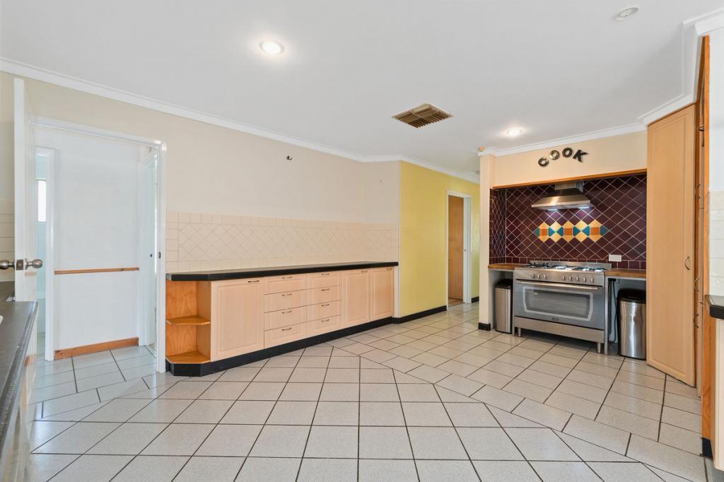 28 Salween Pl, Beechboro, WA 6063