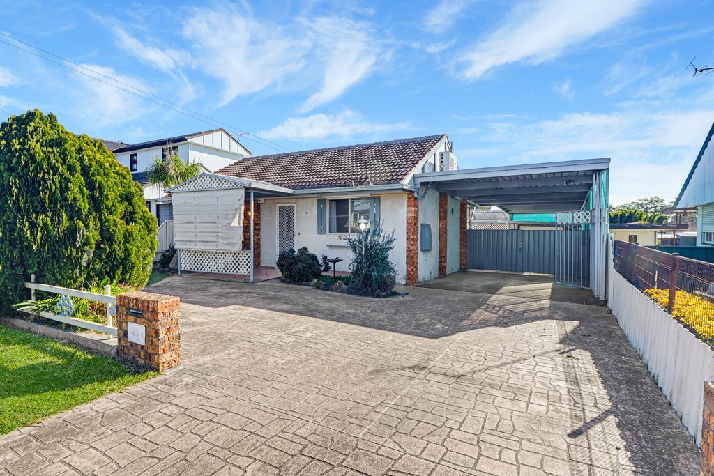 7 Windermere Ave, Cambridge Park, NSW 2747