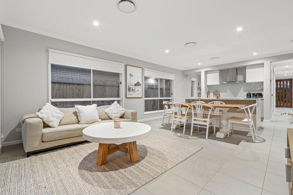40 Jim Davidson Bvd, Belivah, QLD 4207