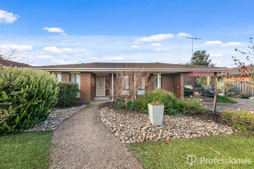 14 Margaret Dr, Bacchus Marsh, VIC 3340