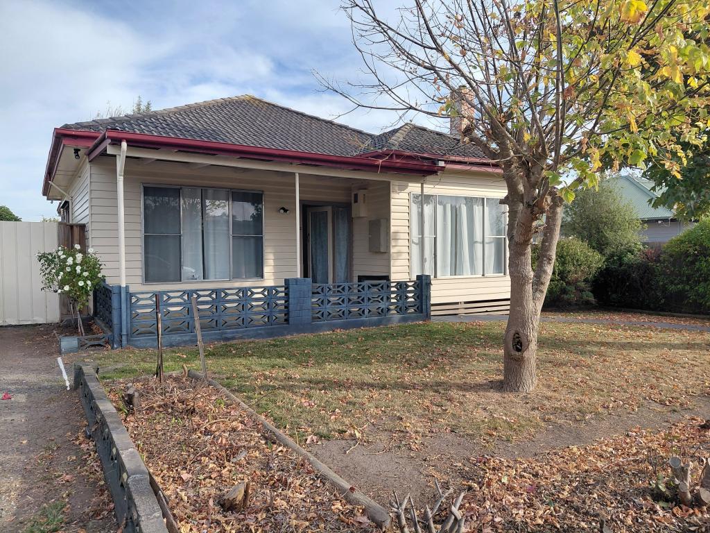 21 Avondale Rd, Morwell, VIC 3840
